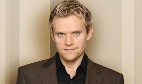 Marc Warren is known for his British television roles as Danny Blue in Hustle, Dougie Raymond in The Vice and Dominic Foy in State of Play, ... - MARCWARRENTOSTARINCOOLHANDLUKEATTHEALDWYCH
