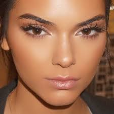 Resultado de imagem para kendall jenner makeup
