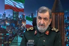 محسن رضایی: آماده بودیم به ۳ منطقه از اوکراین حمله کنیم/ به هیچ وجه اجازه باز شدن کریدور دوم در تنگه هرمز...