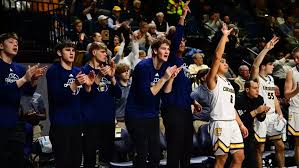 Men’s Basketball Battles Furman in SoCon Sunday Matinee on ESPN2