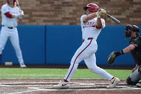 Diamondbacks take power-hitting catcher with top pick in draft