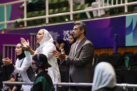 هادی ساعی: نعمت زاده باید برود و از اول کارش را شروع کند