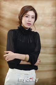 트와이스 정연의 10년후의 외모를 상상할 수 있는 여자연예인 | 인스티즈