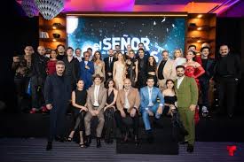 Elenco de ‘El Señor de los Cielos’, juntos previo al estreno de nueva serie