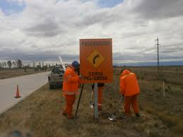 Resultado de imagen para falta de carteles en la ruta