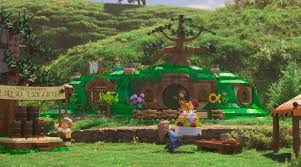 Sean Astin Celebrates New LEGO Lord of the Rings Shire Set