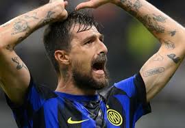 Acerbi: “Non siamo venuti in vacanza. Siamo sotto pressione, dobbiamo dare qualcosa in più”