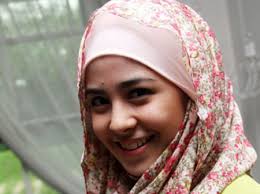 Image result for wanita hijab yang cantik