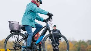 Trotz mehr E-Bike-Unfällen lehnt der ADFC eine Helmpflicht weiter ab