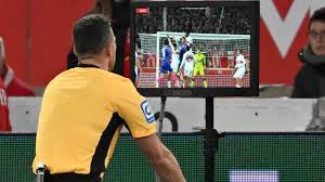 Eintracht Frankfurt Shows Strength Against Borussia Dortmund!