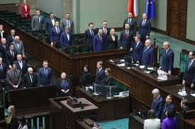 Minuta ciszy dla Łukasza Litewki. Sejm przenosi głosowania z powodu tragedii