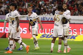 Juninho, ex-Flamengo, chega a quatro participações em gols no México: "Cada dia melhor"