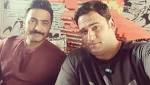 شاهد.. تامر حسنى بـ"الشنب" فى