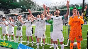 Borussia Mönchengladbach: Gladbach muss diesen Profi verschenken!