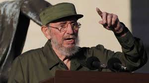 Cuba&#39;s leader Fidel Castro delivers a speech to students outside Havana&#39;s University in Havana, Cuba, Friday, Sept. 3, 2010. (AP / Javier Galeano) - image