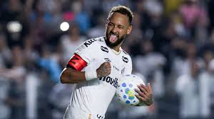 VÍDEO: ¡Neymar marca un doblete con el Santos! La superestrella brasileña vuelve a ver puerta tras un Mundial marcado por las lesiones, con una celebración en la que juega a las cartas como pullita a sus críticos