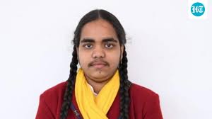 Former UP Board topper Prachi Nigam, once trolled for facial hair, scores 91.2% in Class 12 | Trending