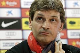 Treatment: Barca boss Tito Vilanova will undergo further cancer treatment next week - article-0-19D9E6DD000005DC-356_634x421