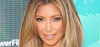 DIY HAIR DYE: HOW TO HONEY DIP ENDS (OMBRE INSPIRED)The MO-AM Network | The MO-AM Network - Kim_Kardashian_blonde