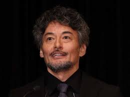 53歳イケオジ俳優がプロ級の料理披露「義父の好物」ズラリ SNS「高級なレストランかと」「お店のような食卓」と驚嘆の声