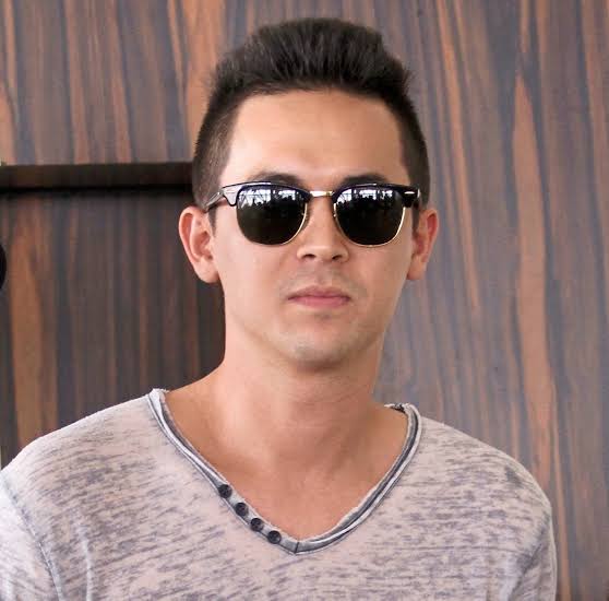 Konfem pecah ovari para wanita!, Ini 10 artis lelaki di Malaysia yang ada darah kacukan