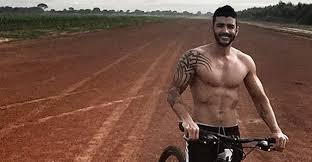 Resultado de imagem para gusttavo lima