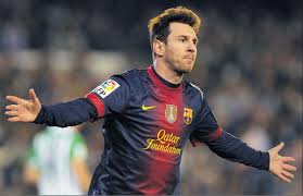 Lionel Messi con la sua tripletta fa volare il Barcellona