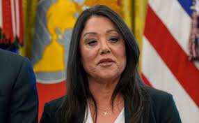 Golpe en la Casa Blanca: dimite secretaria de Trabajo de Donald Trump tras investigación