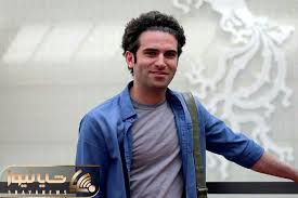 آواز احساسی؛ هوتن شکیبا درد و خنده میکنه و آهنگ نرو رضا صادقی رو میخونه