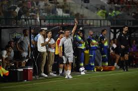 A Bola - News update