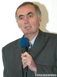 Radu Calin Cristea, propus de PNL pentru un mandat de membru in CNA. de V.M. HotNews.ro. Luni, 15 octombrie 2012, 20:55 Economie | Media &amp; Publicitate - image-2012-06-12-12502203-46-radu-calin-cristea