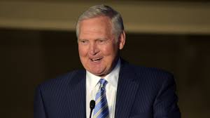“You have to be a basketball junkie” – Jerry West explained what made him the greatest executive ever