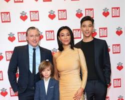 Image of Verona Pooth with her family