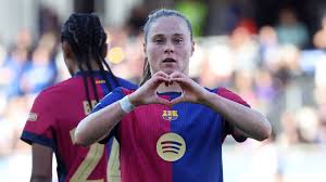Pajor wśród najlepszych piłkarek świata. „Ma zabójczy instynkt”
