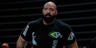 Brasileiro Max Gimenis no UFC: De Campeão de Jiu-Jitsu a Astro do MMA!