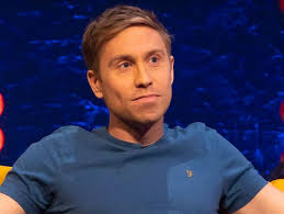 Comedian Russell Howard Shares That His Baby Boy, Felix, Died Earlier This Year — HuffPost UK