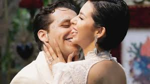 ¿Nodal fue infiel? Aseguran relación con mujer dominicana y cláusula millonaria