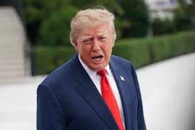 Trump pide 