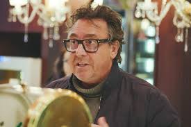 Marco Borsato ligt 5 dagen in het ziekenhuis na fietsongeluk: "Gekneusde en gebroken ribben"