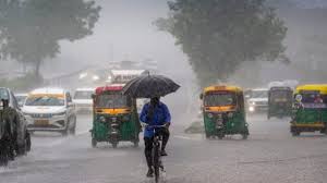 Delhi weather update: Capital scorched, but not for long; Monsoon likely to arrive 10 days early, says IMD