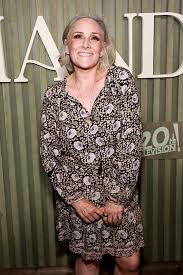 Ricki Lake reveals before-and-after facelift photos