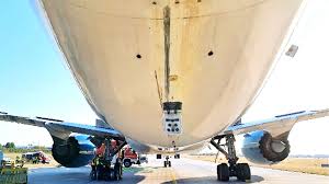 Warum wurde die Boeing 787 von Vietnam Airlines beim Start mehrfach gebremst? — aeroTELEGRAPH