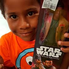 Resultado de imagem para Ator de Star Wars manda mensagem para fã mirim brasileiro