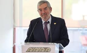 Juan Ramón de la Fuente deja la Cancillería por temas de salud