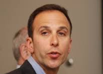 Dean Rosen, head of the health practice at the public affairs firm Mehlman Vogel Castagnetti, Inc., gave reporters a review of what&#39;s happened with health ... - DeanRosen--July1,2009-445