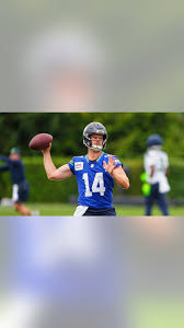 Shaun Alexander Backs Sam Darnold for Even Bigger Year in Seattle