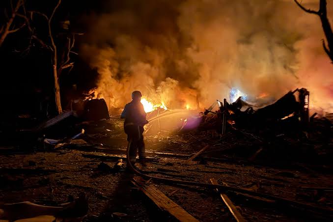 Kyiv sends new proposals to Trump's negotiators to end war; overnight drone strikes on Novorossiysk kill two, including a child