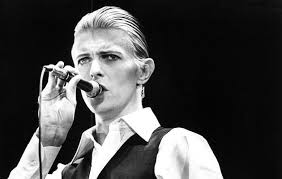 l'immense David Bowie est décédé après avoir publié son ultime chef-d'oeuvre, ★ (Blackstar) Images?q=tbn:ANd9GcTeTTNFQOytPz2C-CsVENYP8bXNh9_Fd_7NpwZB8z3XLXbDQexS