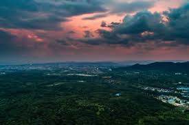 Especialistas pedem que brasileiros se preparem para o que vai acontecer com o clima no feriado do 01/05