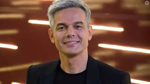 'Meu maior erro foi ter acreditado na Record': o forte desabafo de Otaviano Costa, hoje no 'Dança dos Famosos 2026'. Contrato de 3 anos teve 14 meses de geladeira, mudanças inesperadas, programas rifados e projetos cancelados. Passo a passo!